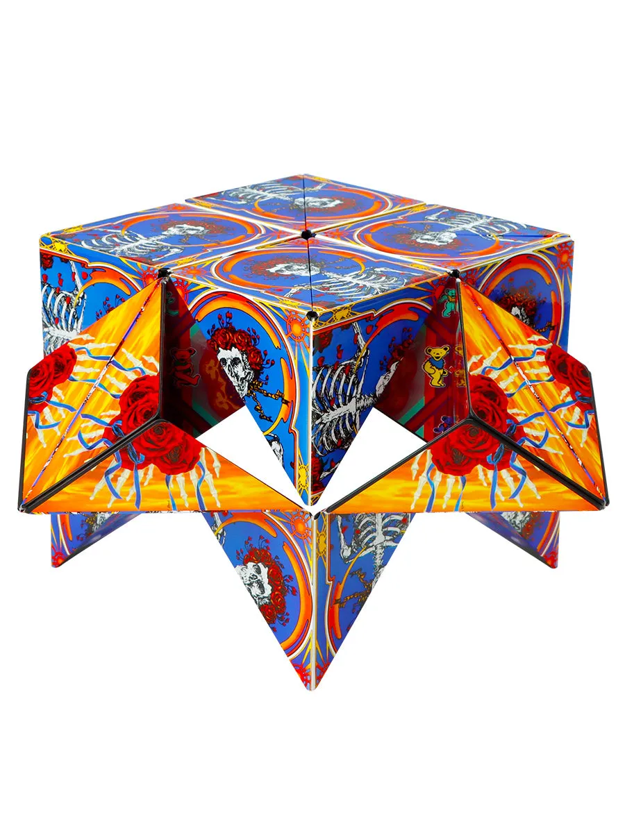 Shashibo Cube - Grateful Dead Skulls and Roses